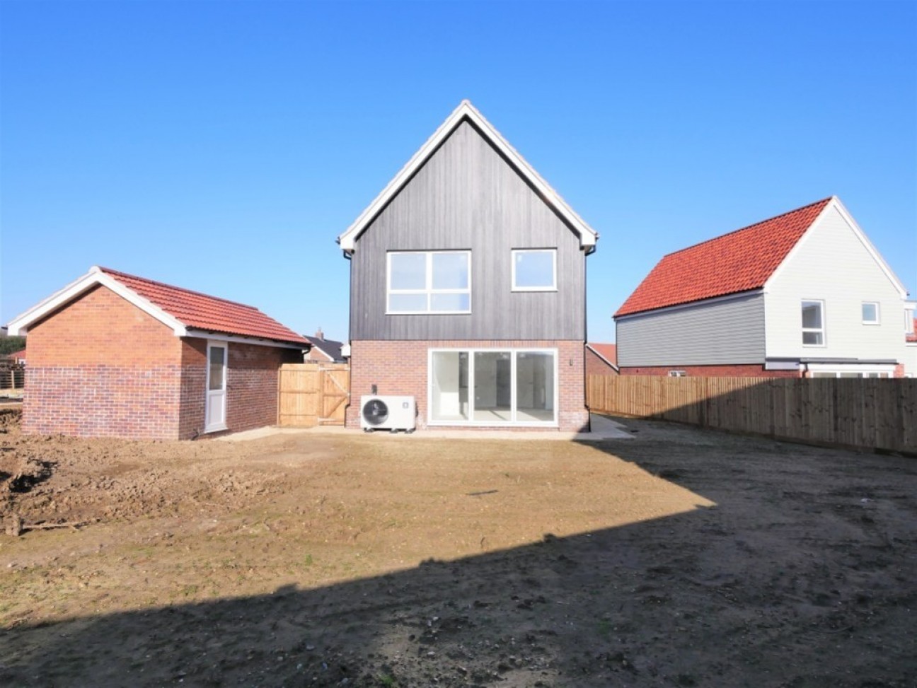 Spalding Way, Chelmondiston