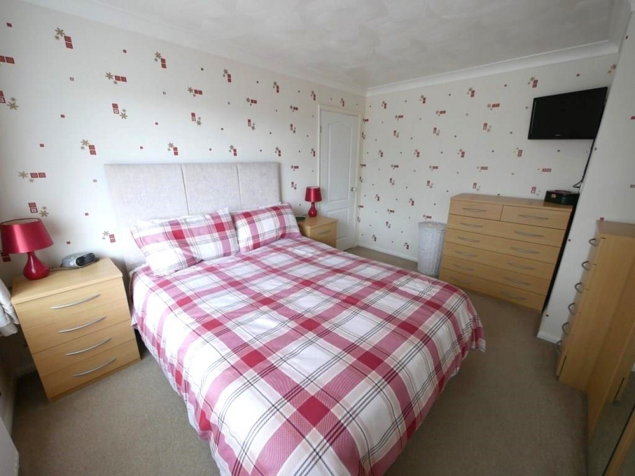 Pearcroft Road, Ipswich