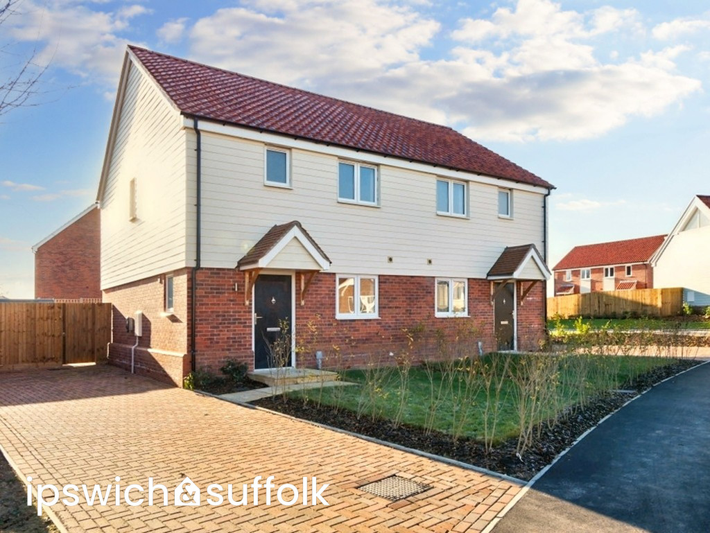 Spalding Way, Chelmondiston