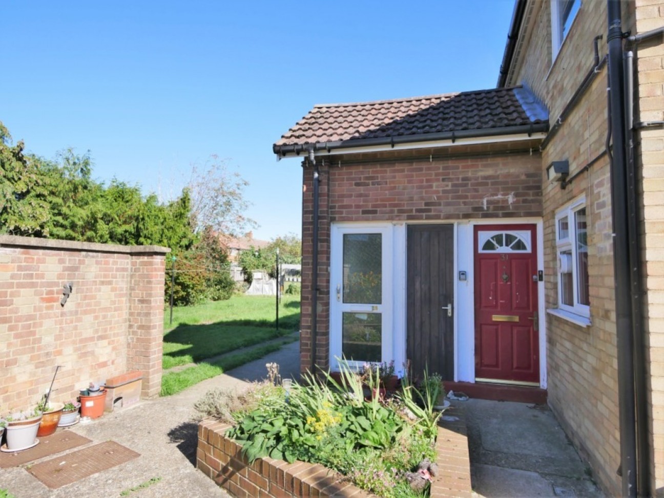 Grebe Close, Ipswich