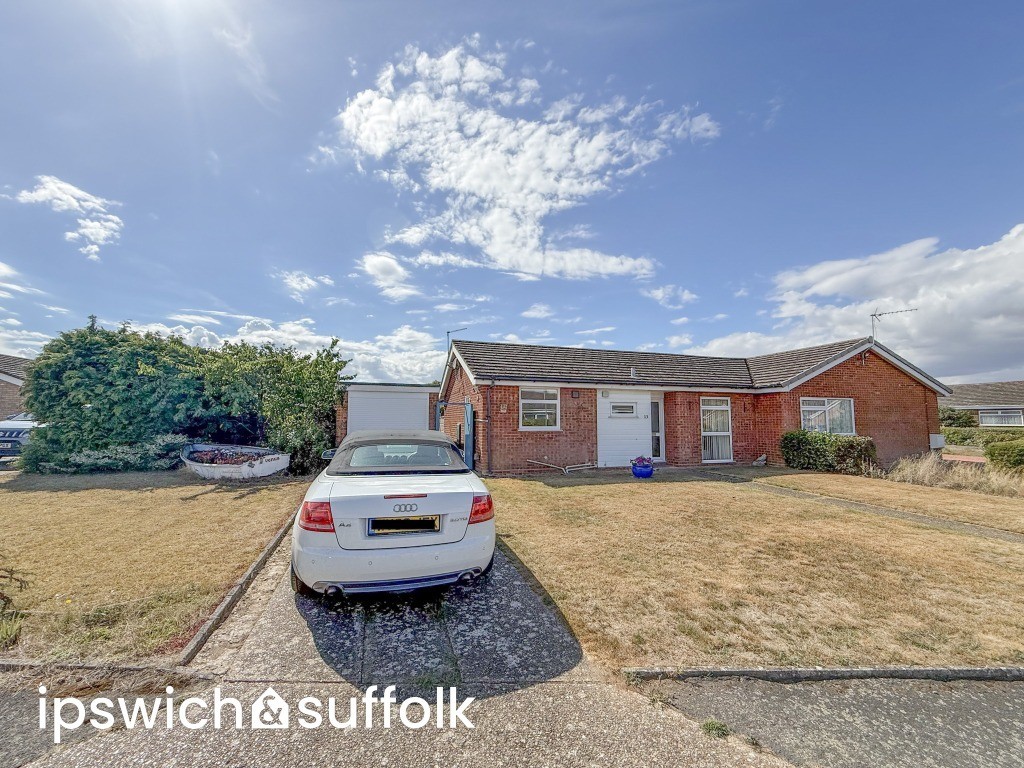 Acton Gardens, Bramford