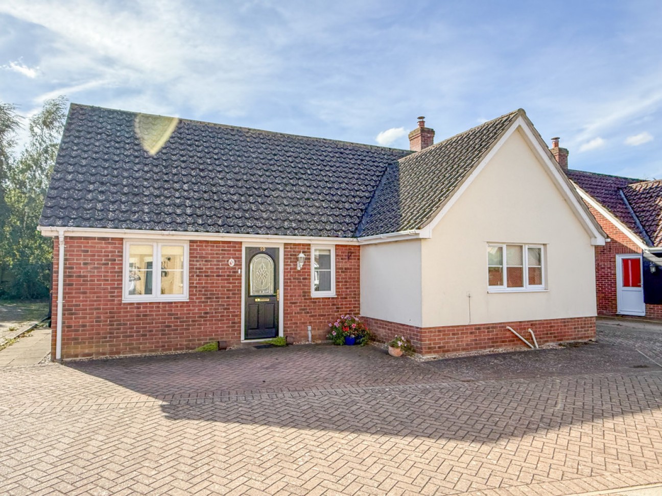 Jackson Place, Barham