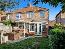 Pinecroft Road, Ipswich