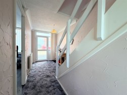 Sandpiper Road, Ipswich