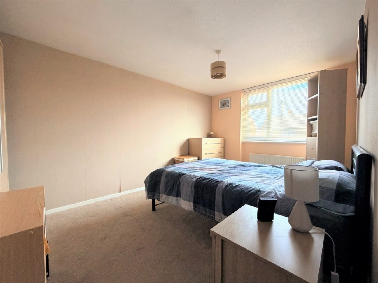 Sandpiper Road, Ipswich