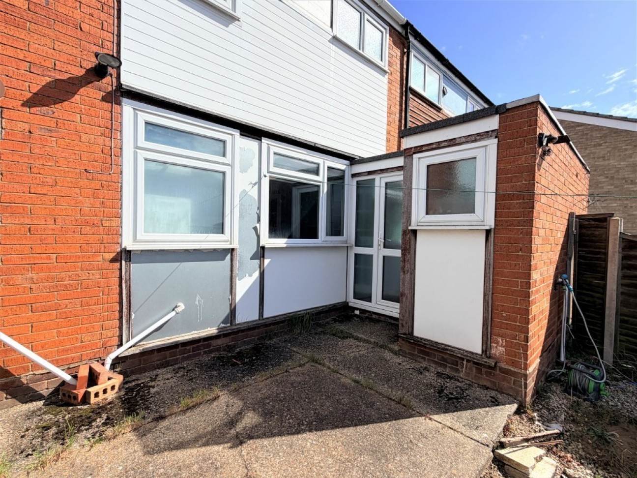 Sandpiper Road, Ipswich