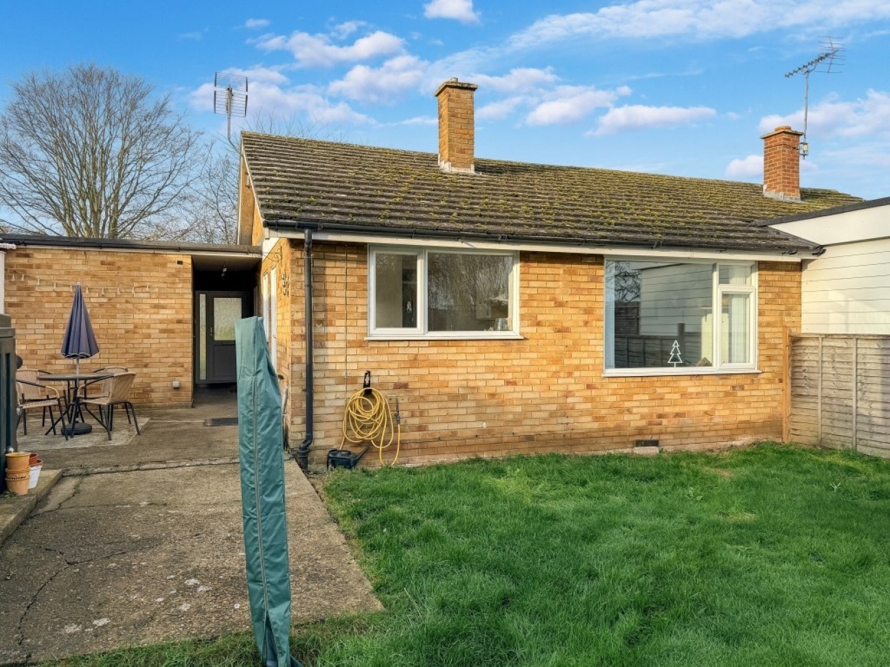 Collimer Close, Chelmondiston