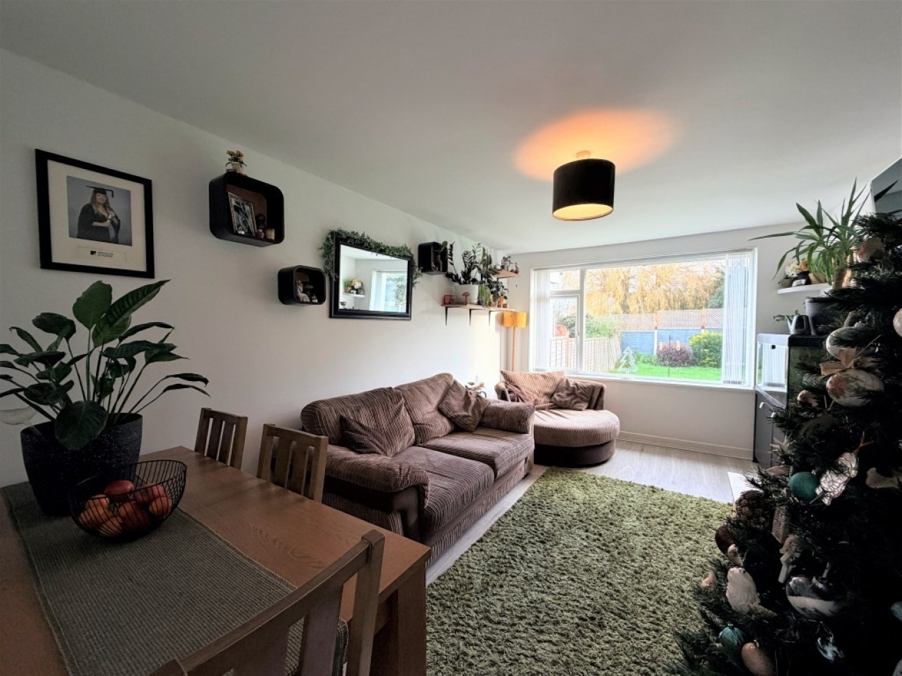 Collimer Close, Chelmondiston