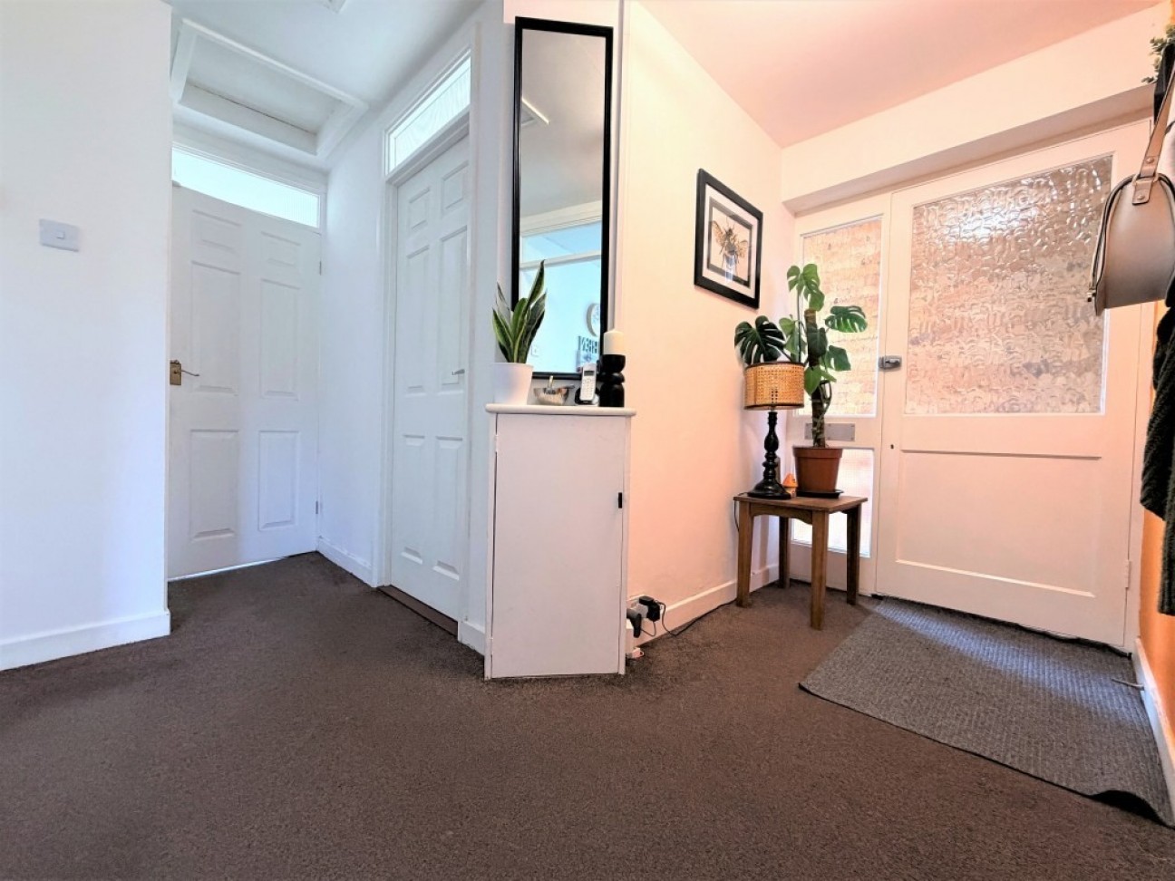 Collimer Close, Chelmondiston