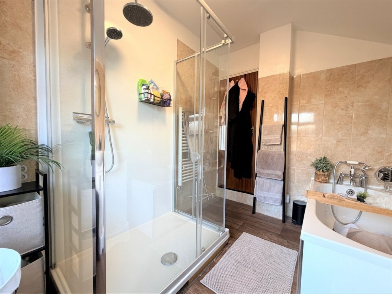 Parade Road, Ipswich