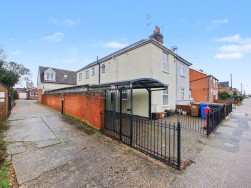 Cauldwell Hall Road, Ipswich, Suffolk