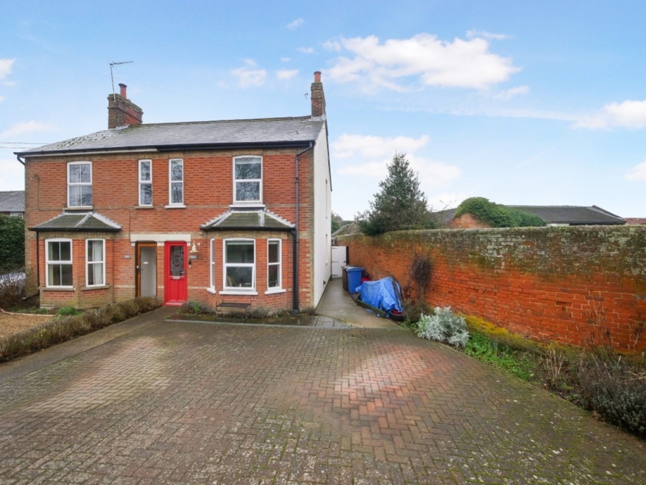 Chelmondiston, Ipswich, Suffolk