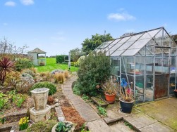 Chelmondiston, Ipswich, Suffolk