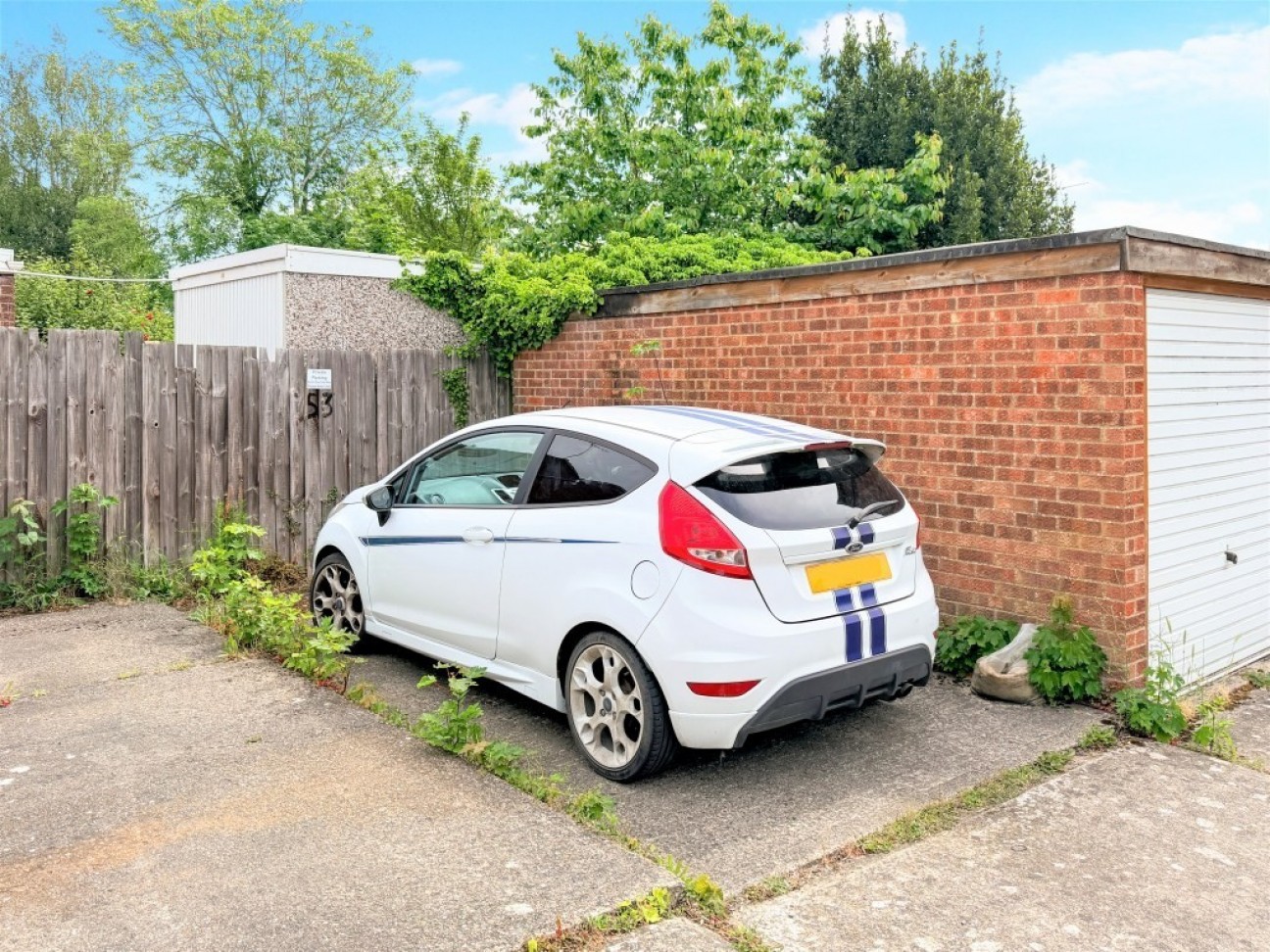 Yew Tree Rise, Pinewood, Ipswich