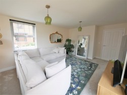 Meadowsweet Drive, Ipswich, Suffolk, IP1
